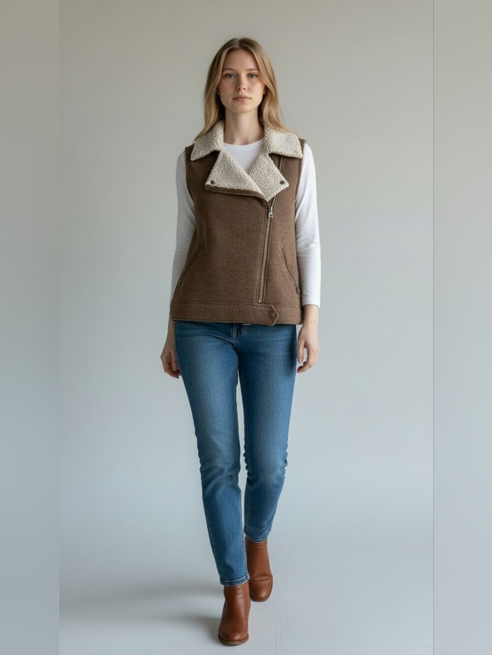 dylan Sleeveless Ribbed Vest Cream Sherpa Lining Zip Closure Misses Size Med